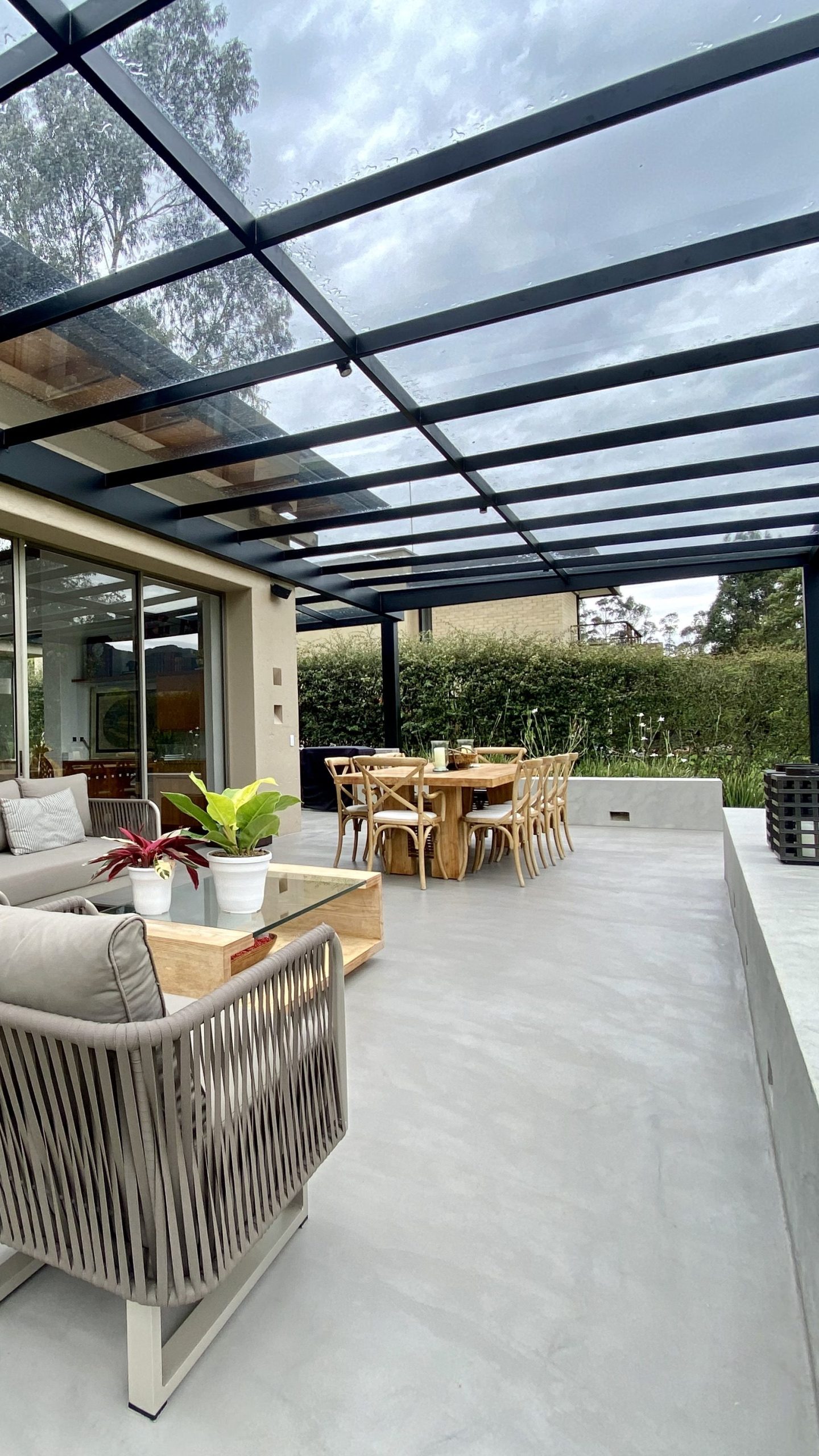 Exterior floor